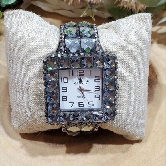 𝅺Cannes jewled Bling‎ Rhinestone bracelet watch - Picture 3 of 6
